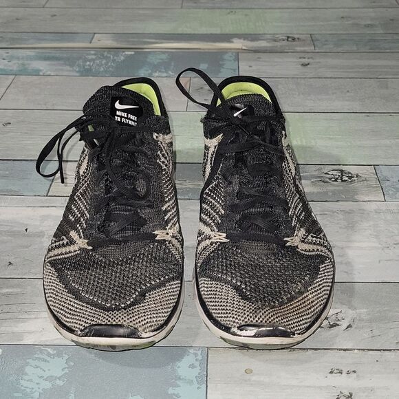 Nike Free Run Tennis Shoes sz 7 - Picture 1 of 6